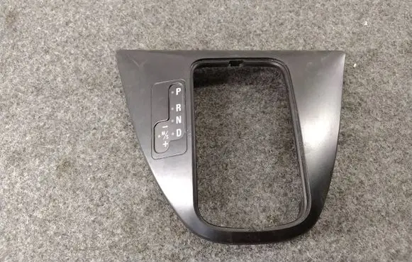 BMW X5 E53 Gear shifter surround trim plastic 7060445 901204230000