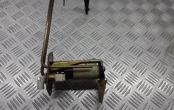 Mitsubishi Lancer In-tank fuel pump
