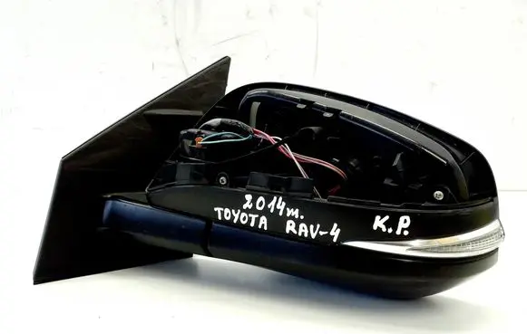 Toyota RAV 4 (XA40) Front door electric wing mirror