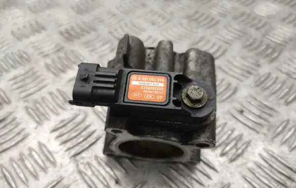 Nissan Qashqai+2 Air pressure sensor 0281002958 8200685363