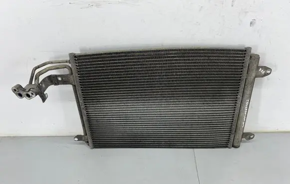 Volkswagen Touran II A/C cooling radiator (condenser) 1K0820411AC 1525401S 8092010