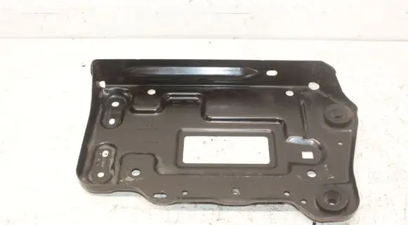 Mercedes-Benz CLA C117 X117 W117 Battery tray A2466200018