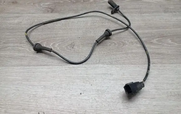 Volvo S60 ABS brake wheel speed sensor 10071160463 9496961