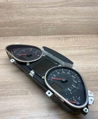 Audi A6 S6 C6 4F Speedometer (instrument cluster) 4F0920981F 4F0910930C