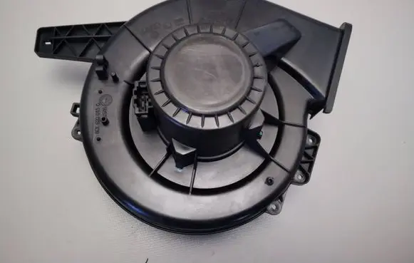 Seat Ibiza II (6k) Heater fan/blower 7Q1820015C A1916
