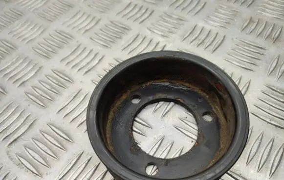 Opel Vivaro Water pump pulley 8200357354