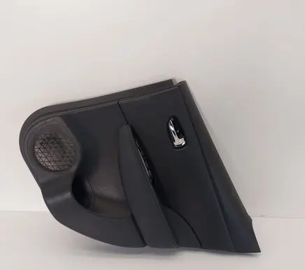 Nissan Leaf II (ZE1) Rear door card panel trim 829103NL0A