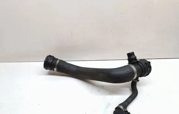 BMW 1 E81 E87 Engine coolant pipe/hose 7525641