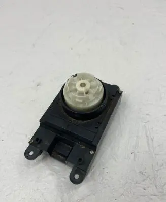 BMW 5 E60 E61 Head unit multimedia control 6944884