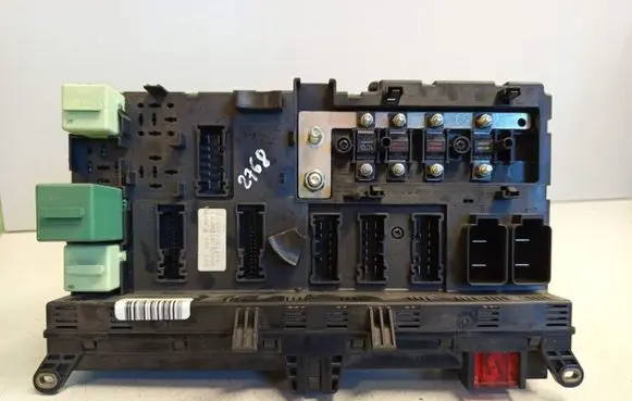 BMW X5 E53 Fuse module 518757000 6907395