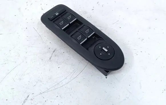 Ford Kuga I Electric window control switch 8M5T14A132AC