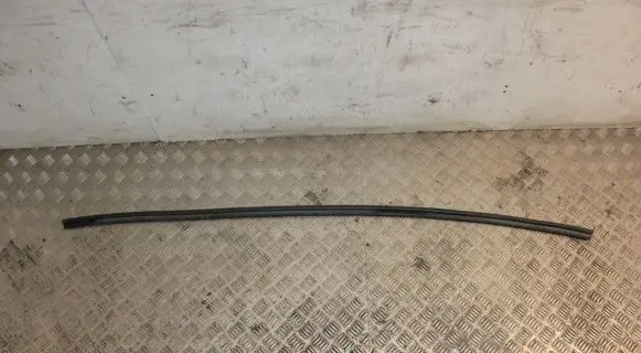 Volkswagen Amarok Engine compartment rubber 2H0823737