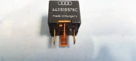 Audi A6 S6 C4 4A Other relay 443919578c 899519
