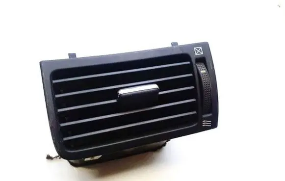 Toyota Avensis T250 Dashboard side air vent grill/cover trim 8221