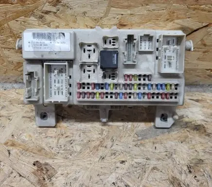 Ford Focus Comfort/convenience module 4M5T-14A073-BH