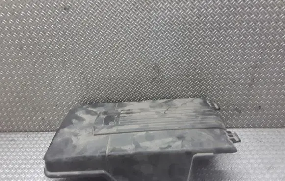 Volkswagen Jetta V Battery box tray 