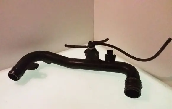 Audi A6 S6 C5 4B Intercooler hose/pipe 8D0145840 54699