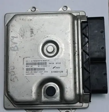 Fiat 500 Engine control unit/module 51903129 8GSFH9