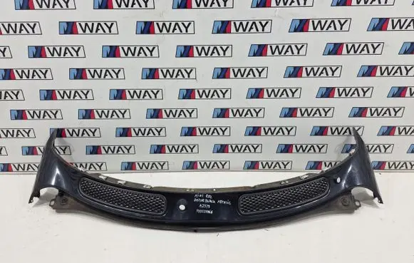 Mini One - Cooper Cabrio R52 Wiper trim
