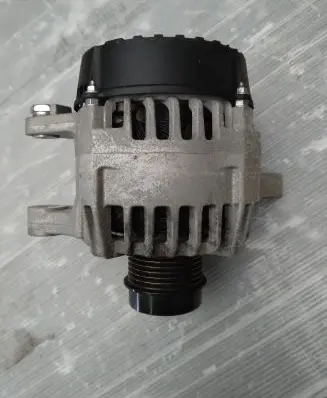 Toyota Auris E180 Generator/alternator 270600T190