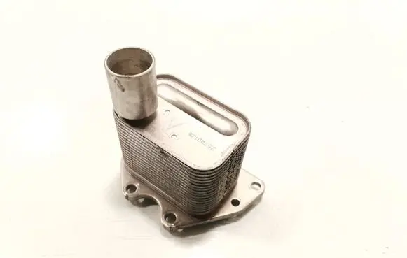 Engine oil radiator