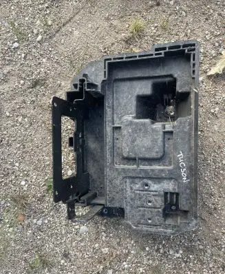 Hyundai Tucson IV NX4 Battery box tray 37150N7000