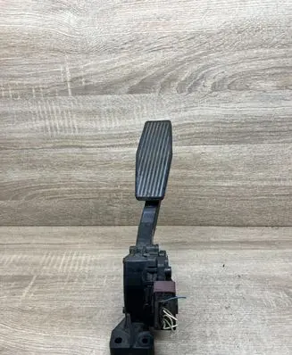 Opel Signum Accelerator throttle pedal 9186724 6PV00832200