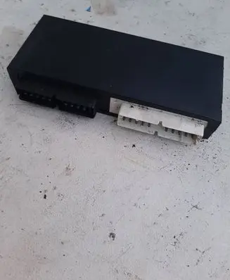 BMW 5 E34 Comfort/convenience module 61351379741 606140X01E
