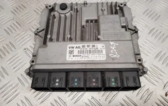 Audi Q5 SQ5 Engine control unit/module 80A907559D 06M907309L