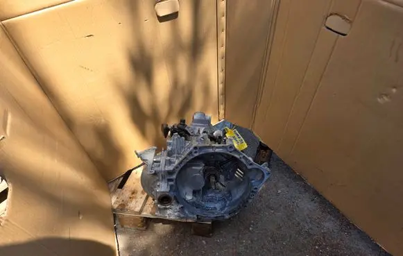 Opel Vivaro Manual 6 speed gearbox 20MB51