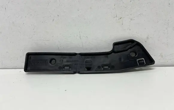 Citroen Berlingo Fender mounting bracket 9680546780
