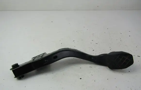Audi A4 S4 B7 8E 8H Brake pedal 