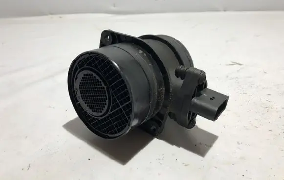 Audi A4 S4 B7 8E 8H Mass air flow meter 074906461B