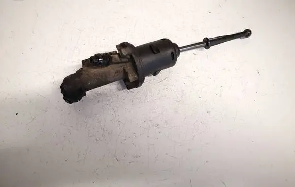 Clutch master cylinder