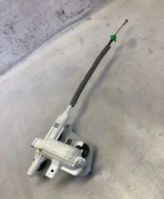 Mercedes-Benz GLA H247 Tailgate/trunk/boot lift motor A0999068600