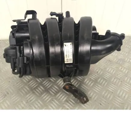 Opel Insignia A Intake manifold 55561867 1024774S01