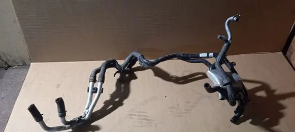 Volkswagen Touareg II Coolant pipe/hose 7P6121070AE
