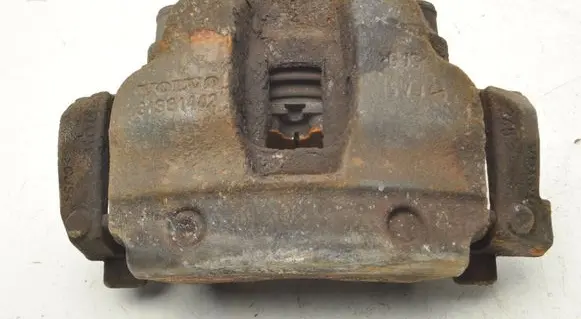 Volvo XC90 Front brake caliper 31381442