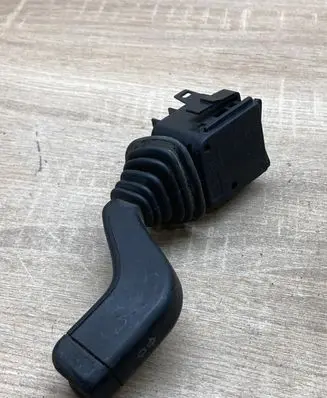 Opel Calibra Wiper control stalk 90221174 12233903
