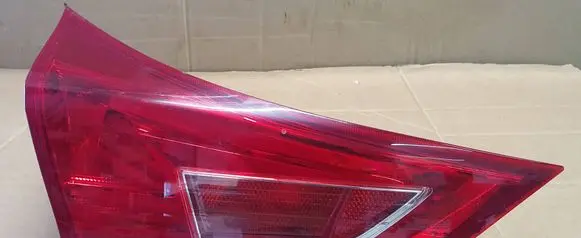 Toyota Auris E180 Tailgate rear/tail lights 05170237 02260