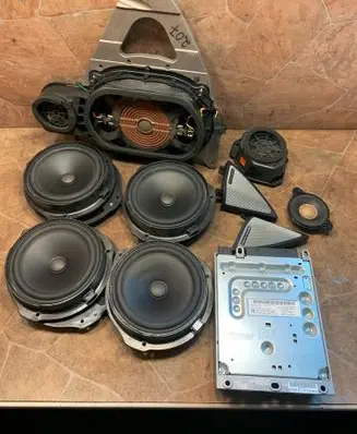 Mercedes-Benz E C207 W207 Audio system kit A2129006226