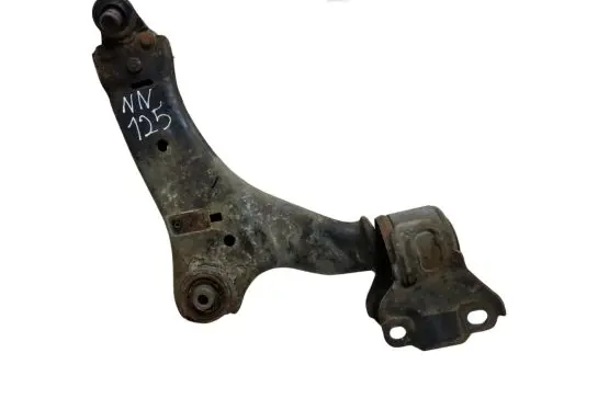 Volvo XC60 Front lower control arm/wishbone