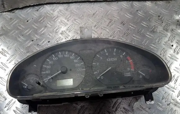 Speedometer (instrument cluster)