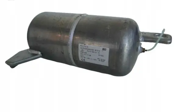 Mercedes-Benz CLS C218 X218 Air suspension tank/reservoir A2123200115
