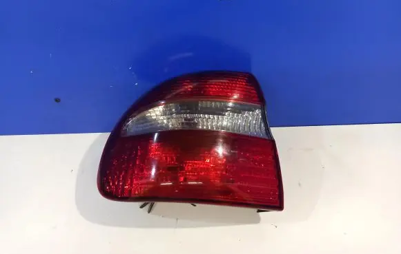 Volvo S40, V40 Rear/tail lights 30621887
