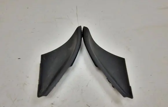 Fiat 500X Wiper trim 735622885 C115