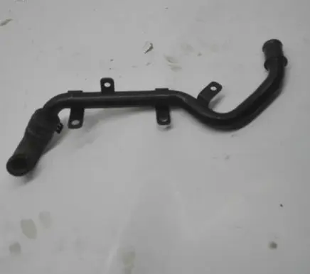 Audi A8 S8 D3 4E Engine coolant pipe/hose 4E0121485F