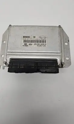 KIA Sorento Engine control unit/module 0281011283 391004A720