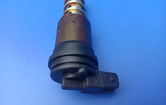BMW 7 E65 E66 Camshaft vanos timing valve 1707323 1136170732309