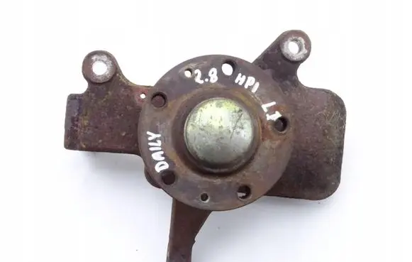 Iveco Daily 3rd gen Front wheel hub spindle knuckle